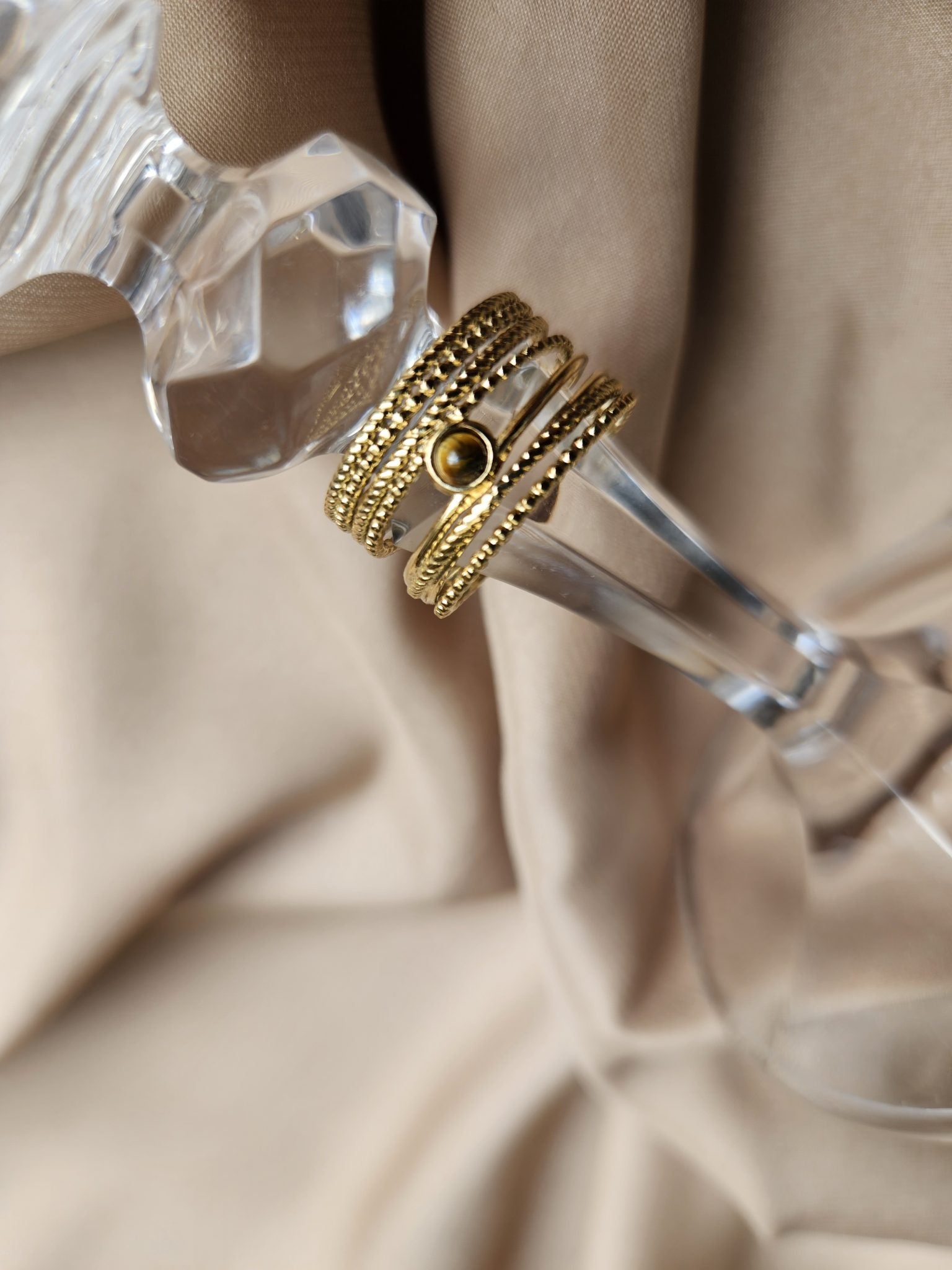 Anillo Acero Labrado Marrón