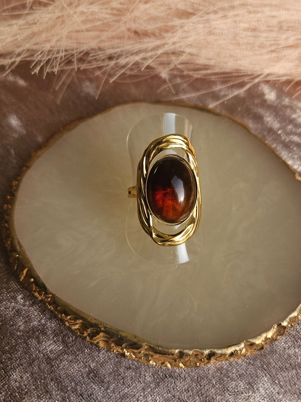 Anillo Acero Piedra Central Marrón