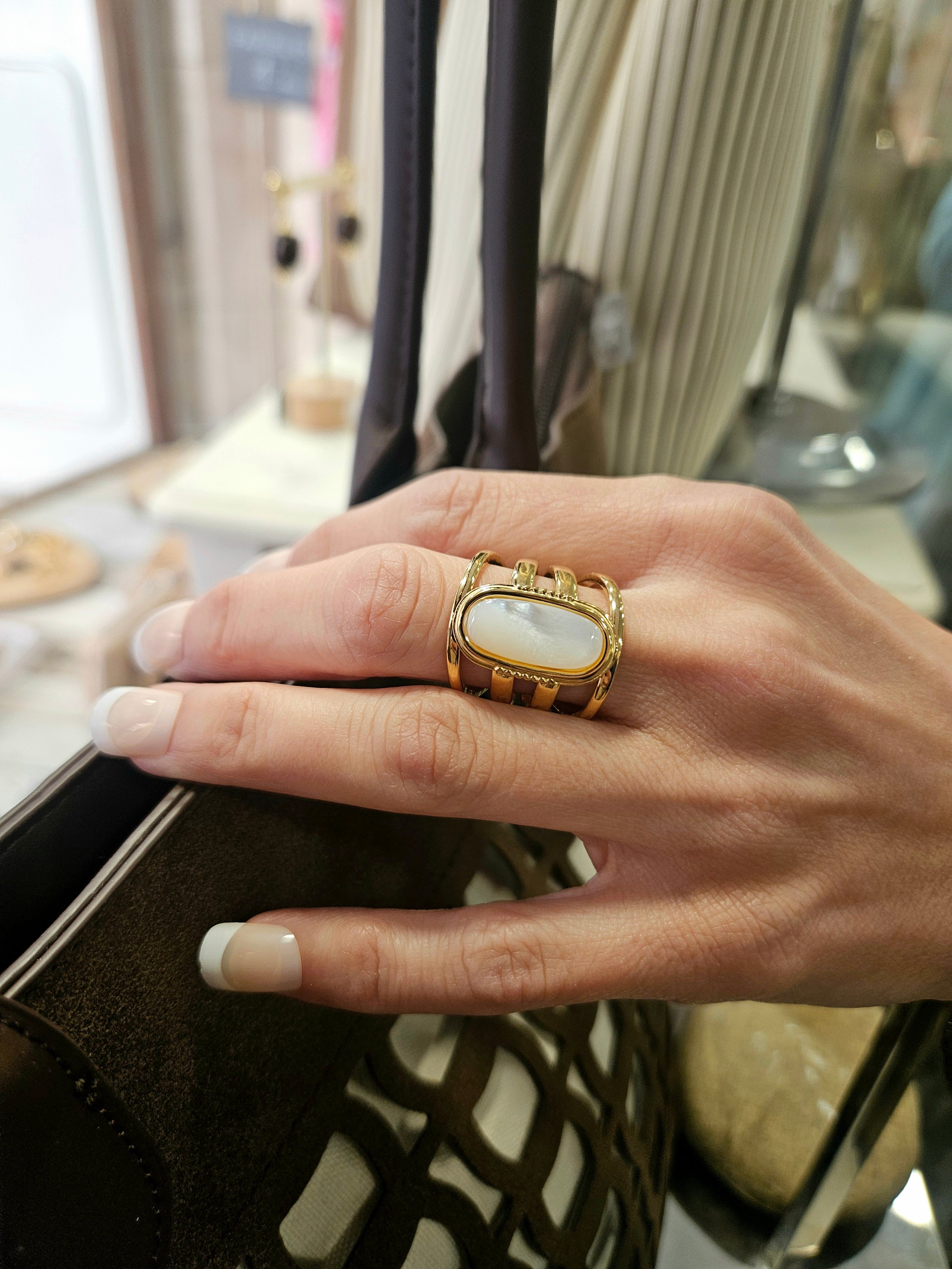 Anillo Acero Piedra Alargada